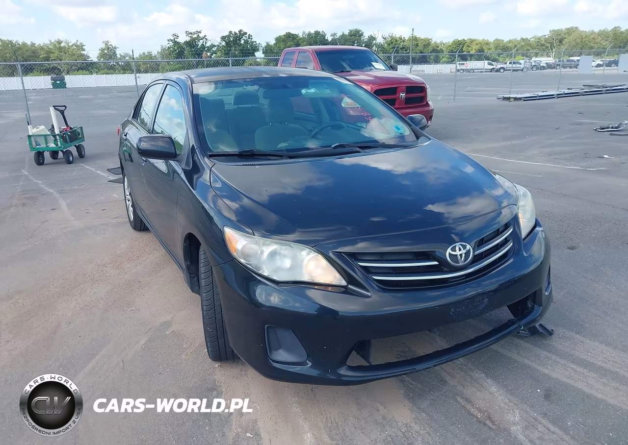 2013 Toyota Corolla Le – zdjęcie 1 z 20