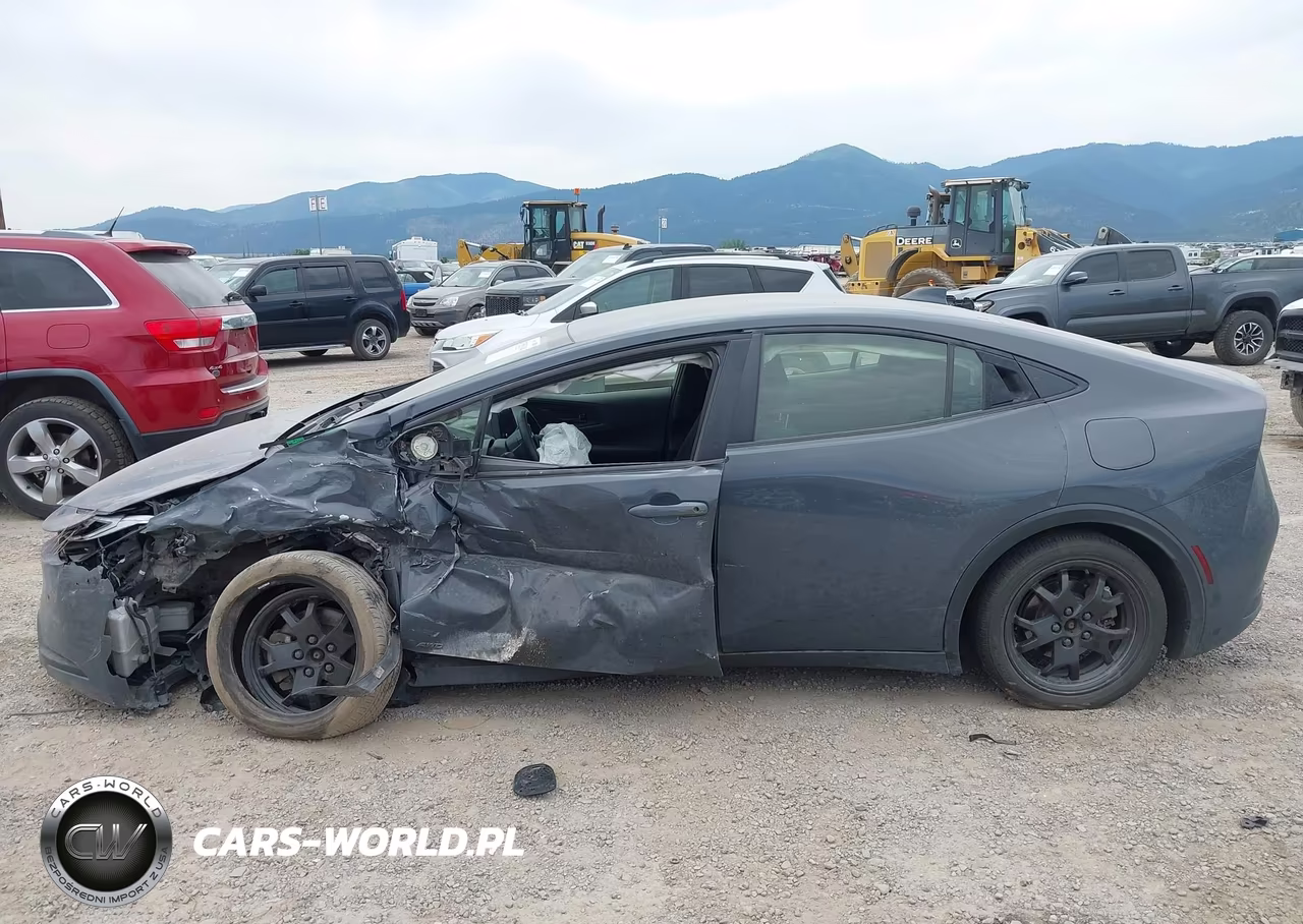 2024 Toyota Prius Le Awd-E VIN:JTDADABU2R3018414 - 14