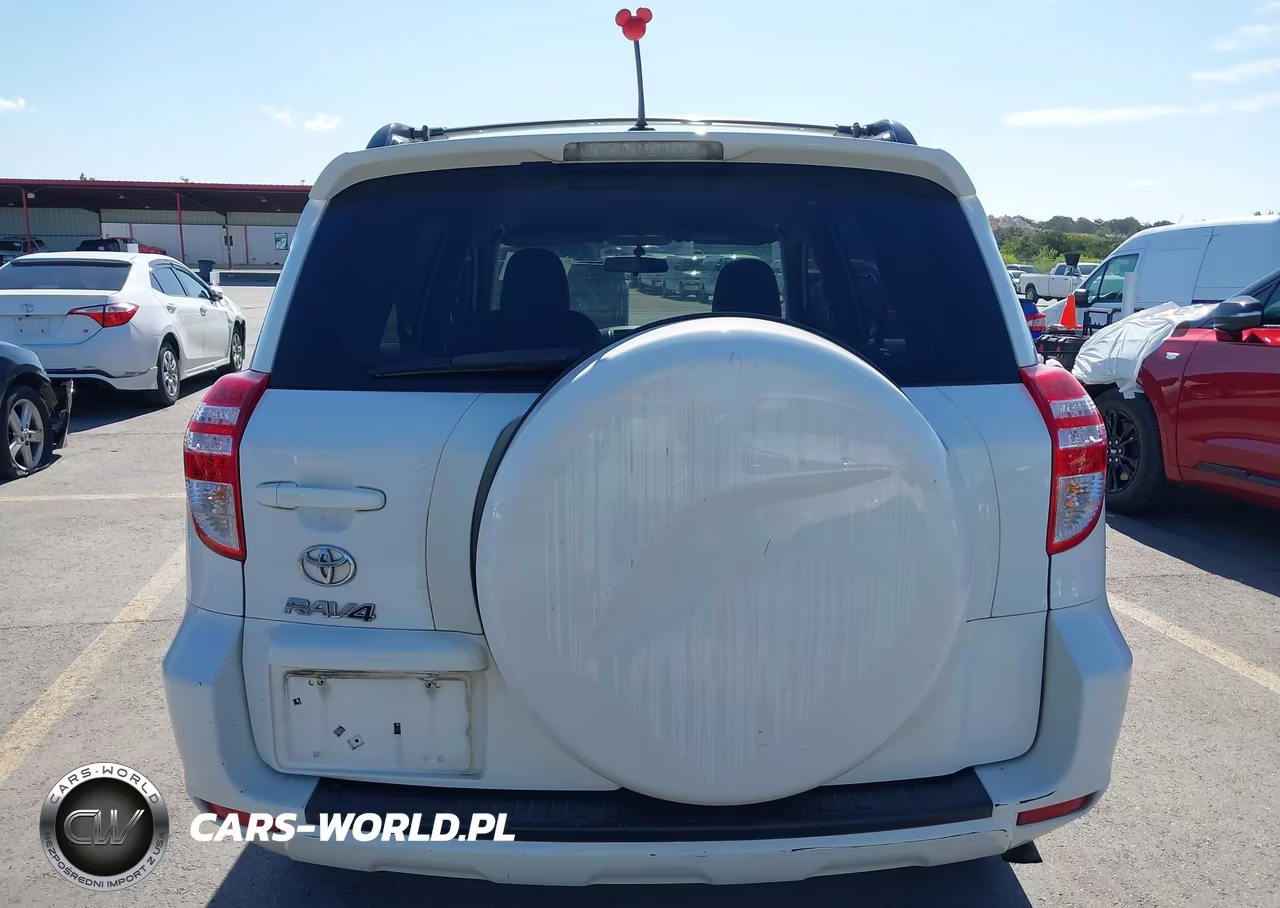 2011 Toyota Rav4 VIN:2T3ZF4DVXBW086161 - 16