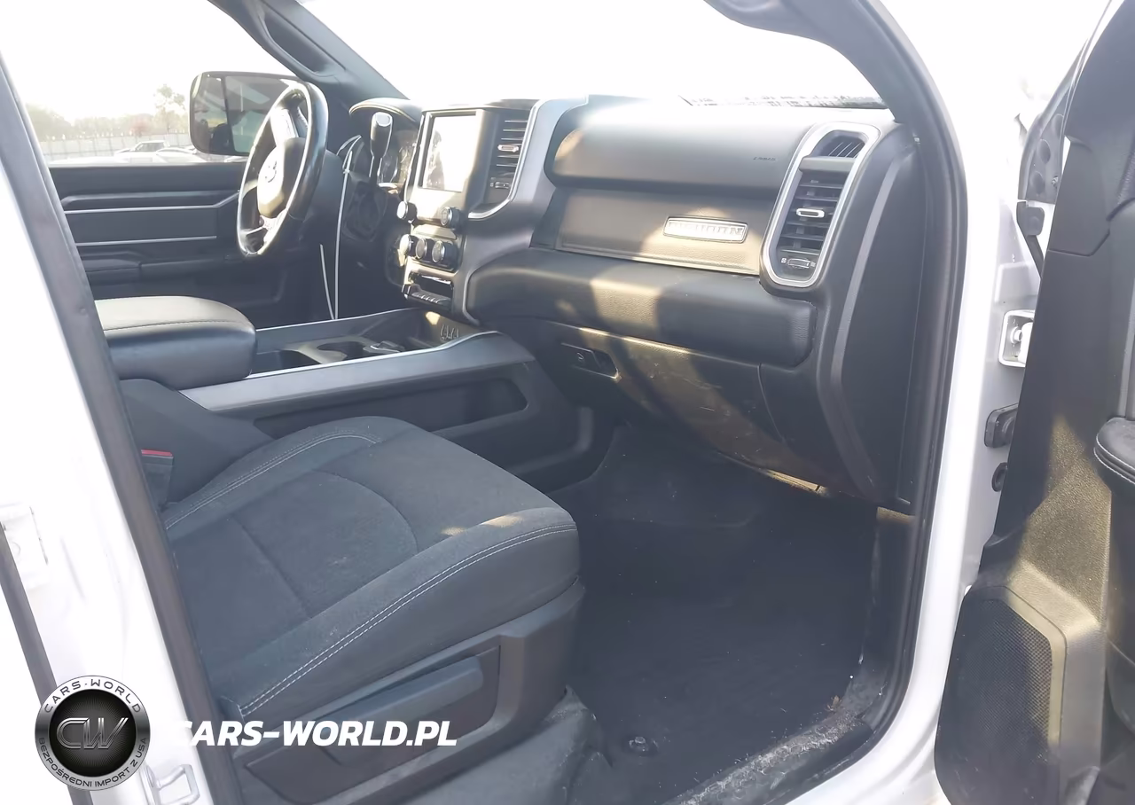 2019 Ram 2500 Big Horn 4X4 6'4 Box VIN:3C6UR5DL4KG683402 - 5