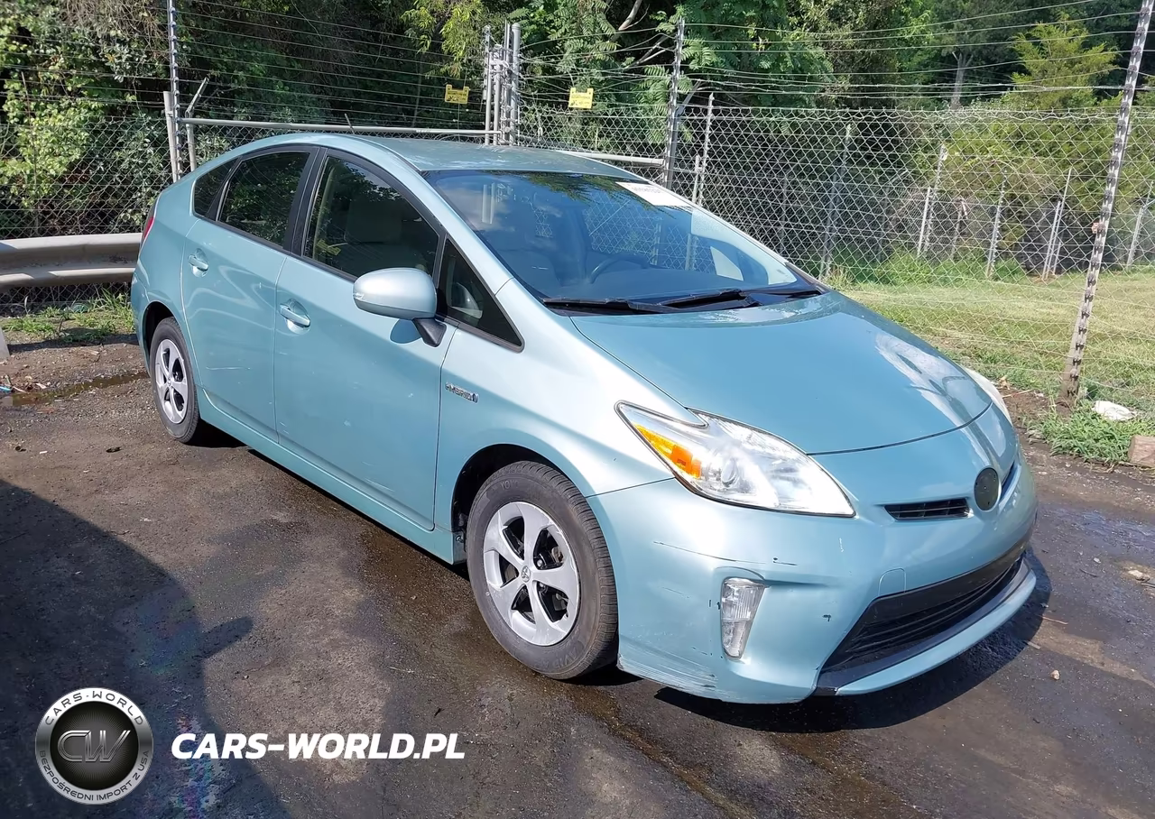 2014 Toyota Prius Two – zdjęcie 1 z 16