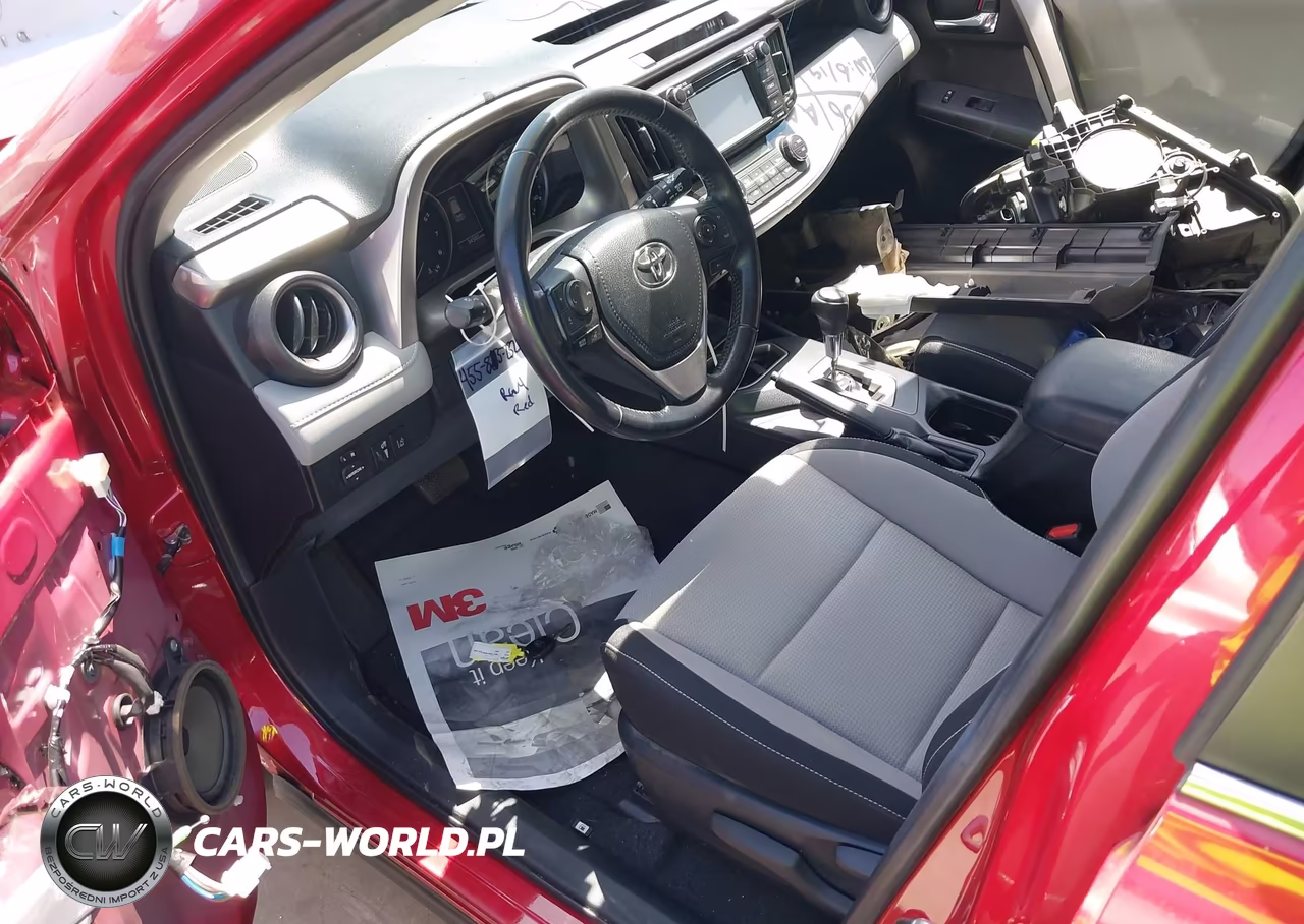 2017 Toyota Rav4 Xle VIN:JTMWFREV9HJ108897 - 19