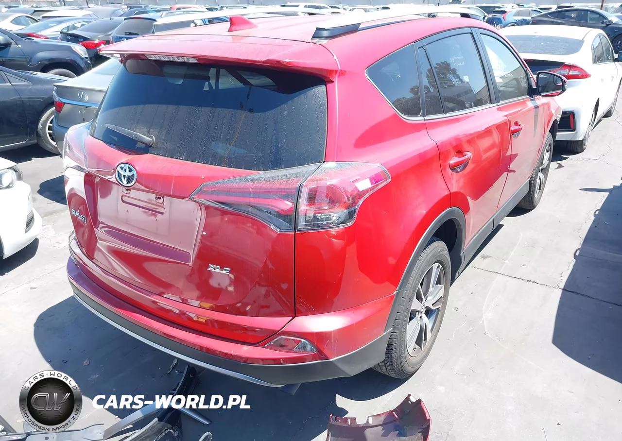 2017 Toyota Rav4 Xle VIN:JTMWFREV9HJ108897 - 4