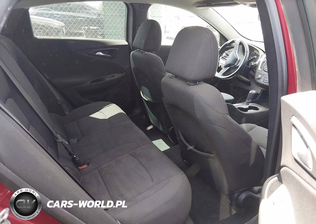 2019 Chevrolet Malibu Rs VIN:1G1ZG5ST0KF189734 - 8