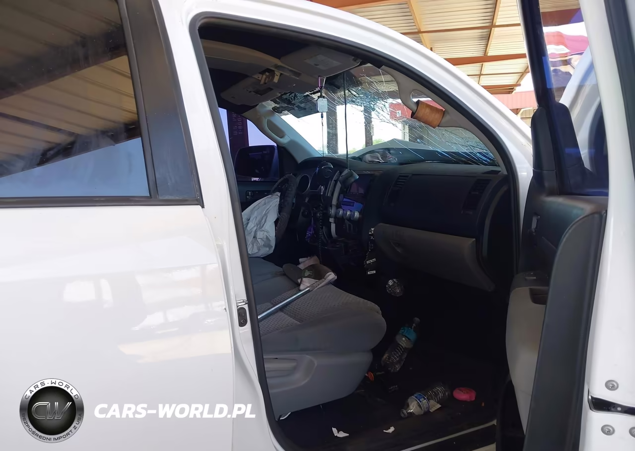 2013 Toyota Tundra Grade 5.7L V8 VIN:5TFEY5F11DX136579 - 5