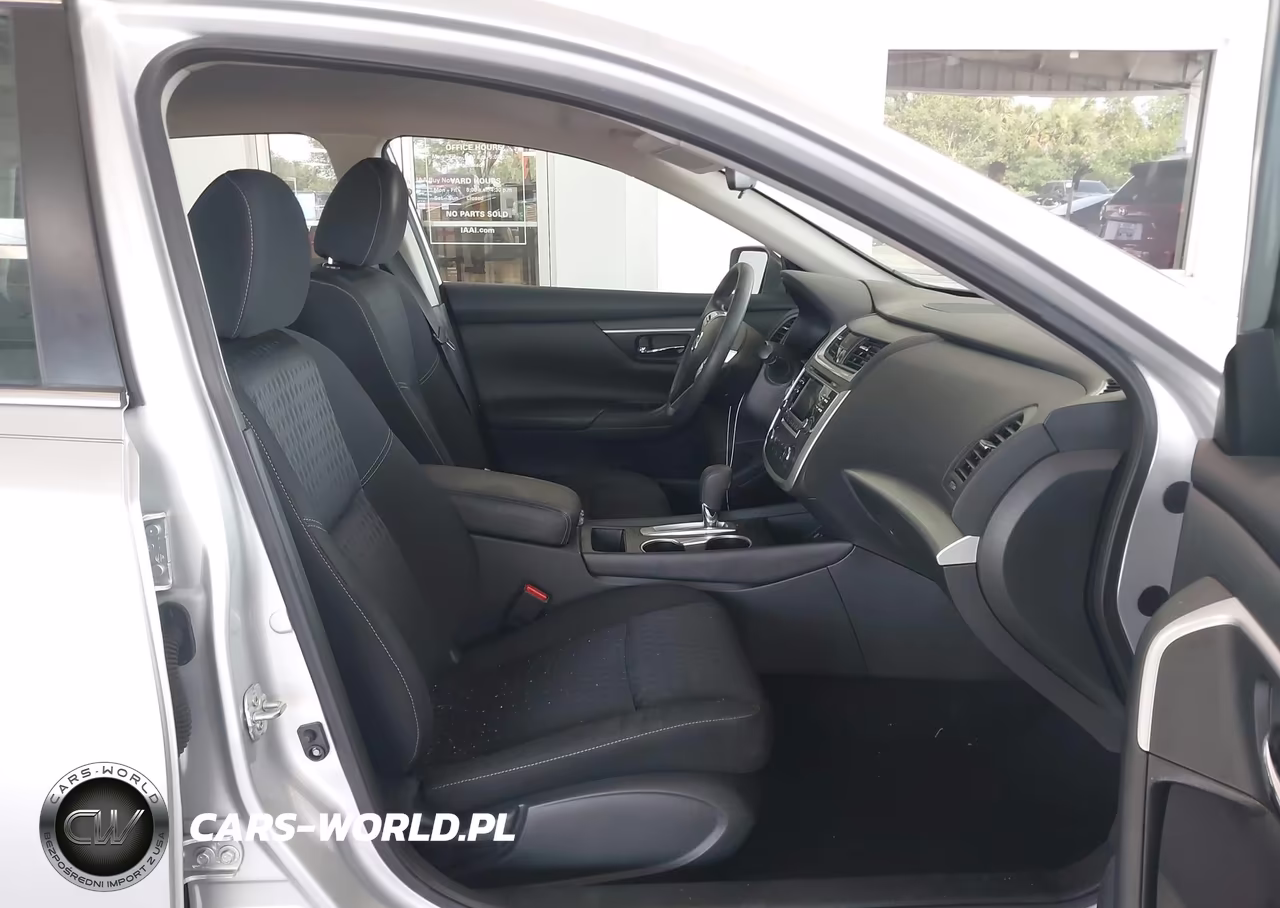 2017 Nissan Altima 2.5 S VIN:1N4AL3AP5HC491013 - 5