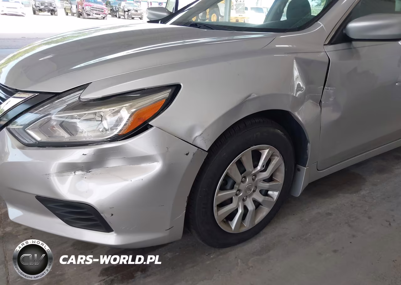 2017 Nissan Altima 2.5 S VIN:1N4AL3AP5HC491013 - 6