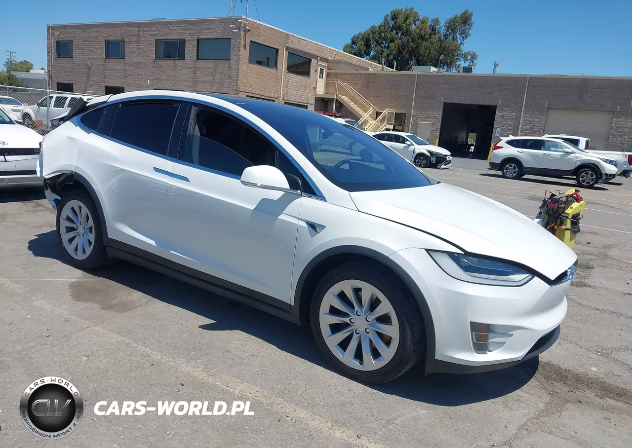 2020 Tesla Model X Long Range Dual Motor All-Wheel Drive-Long Range Plus Dual Motor All-Wheel Drive – zdjęcie 1 z 16