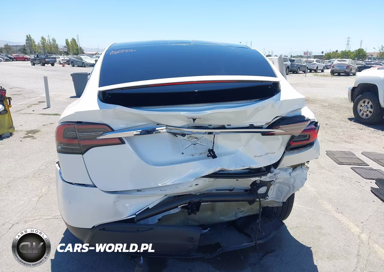 2020 Tesla Model X Long Range Dual Motor All-Wheel Drive-Long Range Plus Dual Motor All-Wheel Drive VIN:5YJXCAE26LF242156 - 16