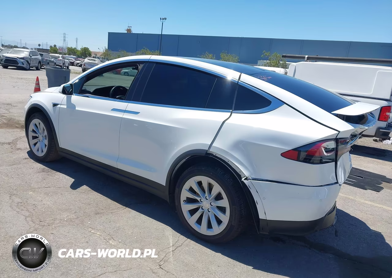 2020 Tesla Model X Long Range Dual Motor All-Wheel Drive-Long Range Plus Dual Motor All-Wheel Drive VIN:5YJXCAE26LF242156 - 3