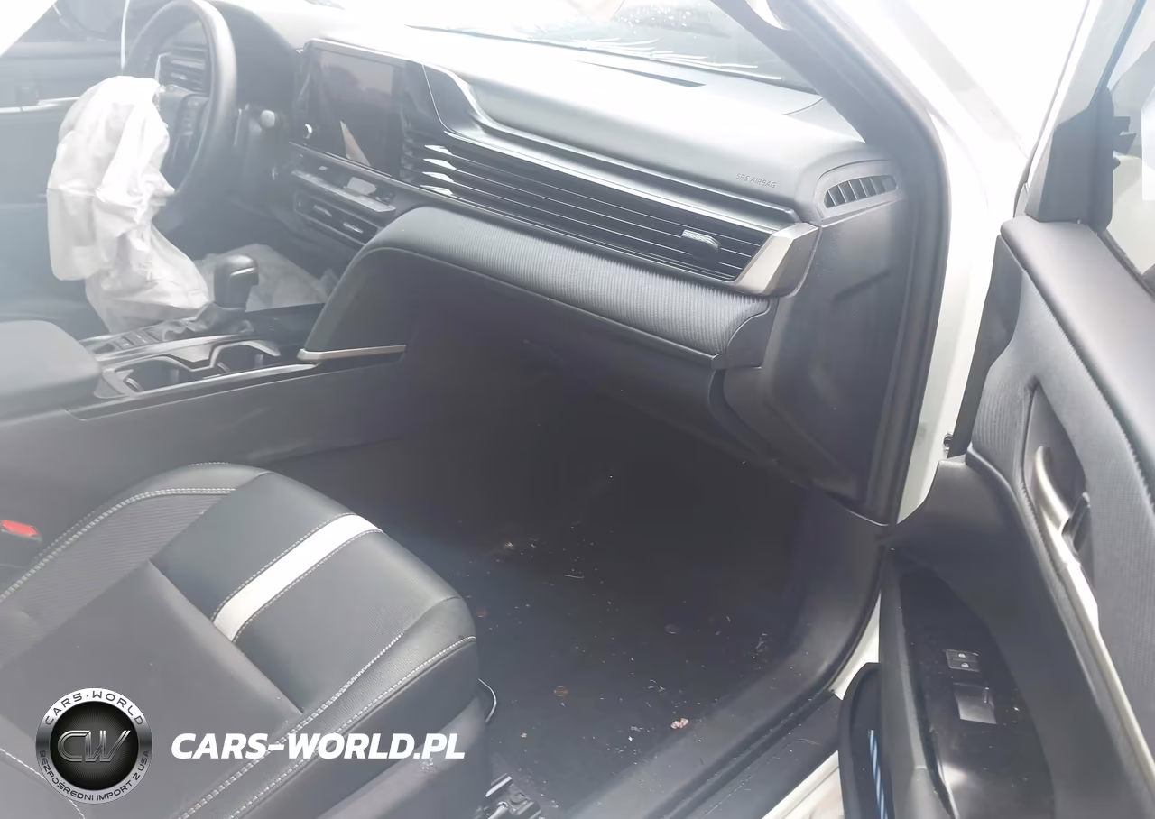 2025 Toyota Camry Se VIN:4T1DAACKXSU063826 - 5