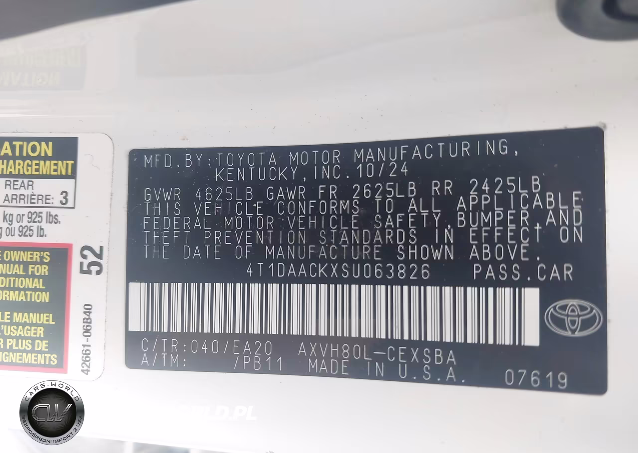 2025 Toyota Camry Se VIN:4T1DAACKXSU063826 - 9