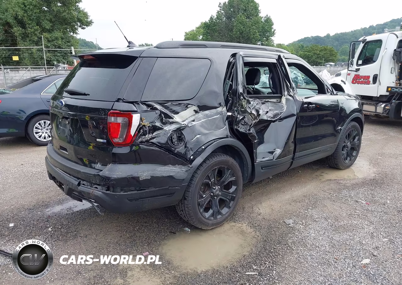 2019 Ford Explorer Sport VIN:1FM5K8GT1KGB52518 - 4