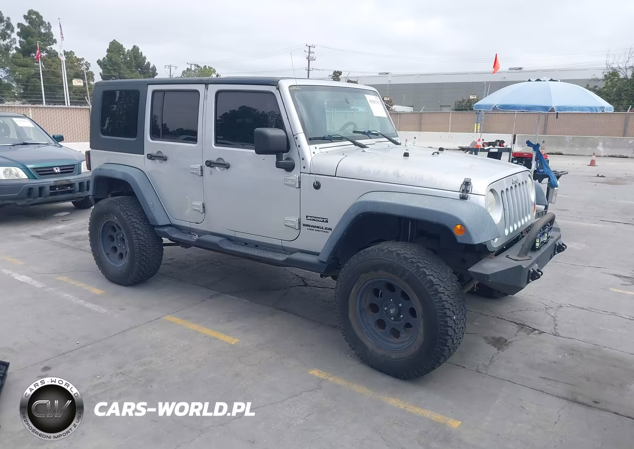 2010 Jeep Wrangler Unlimited Sport – zdjęcie 1 z 16