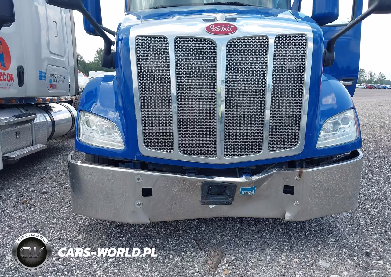 2020 Peterbilt 579 VIN:1XPBDP9X6LD643518 - 11