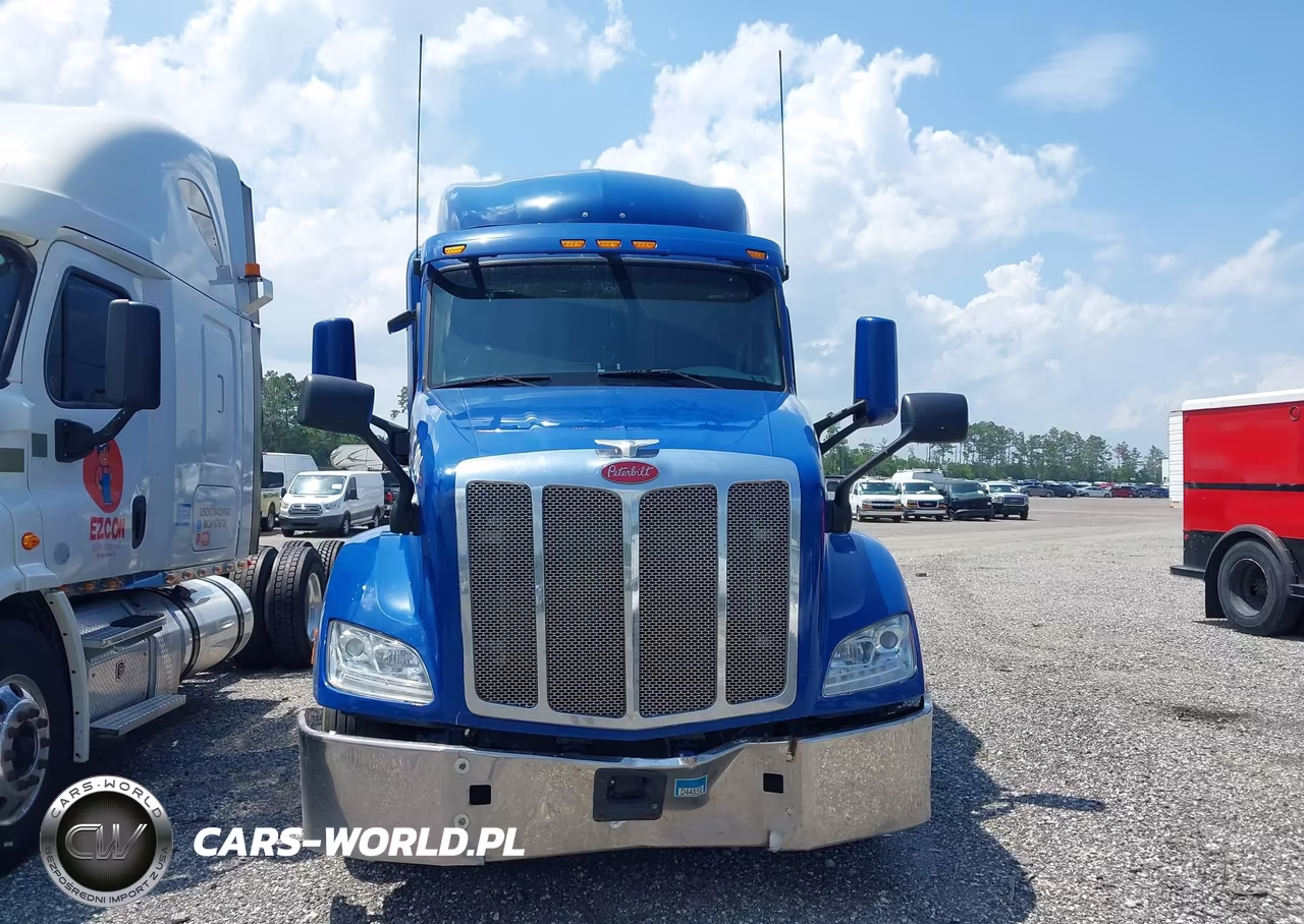 2020 Peterbilt 579 VIN:1XPBDP9X6LD643518 - 15