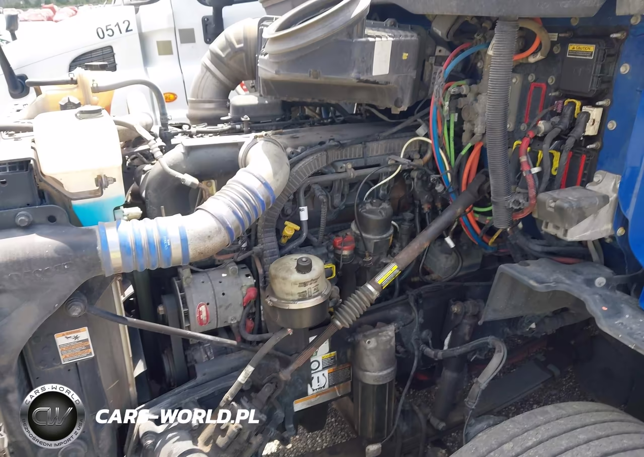 2020 Peterbilt 579 VIN:1XPBDP9X6LD643518 - 9