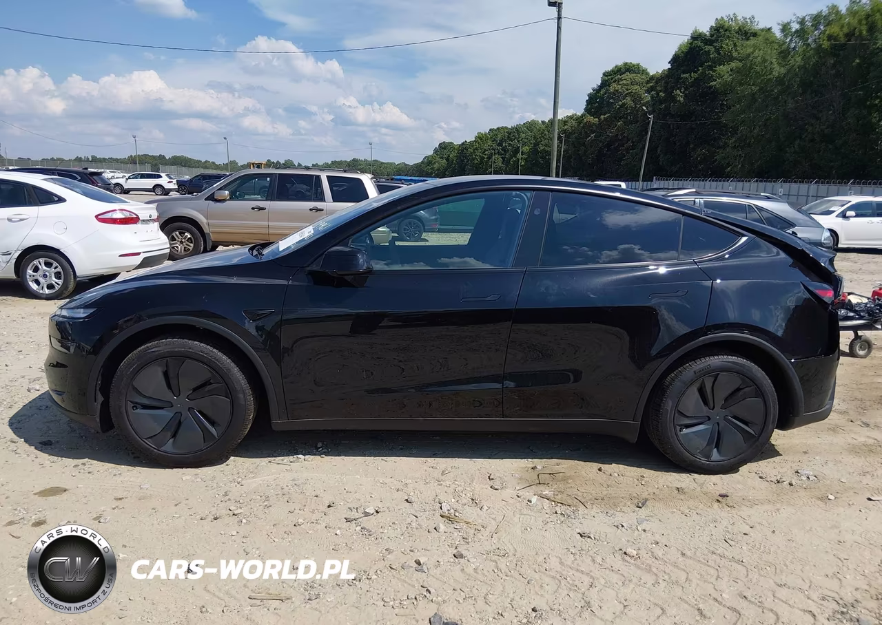 2026 Tesla Model Y Premium Rear-Wheel Drive-Rear-Wheel Drive VIN:7SAYGDED6TA639961 - 14