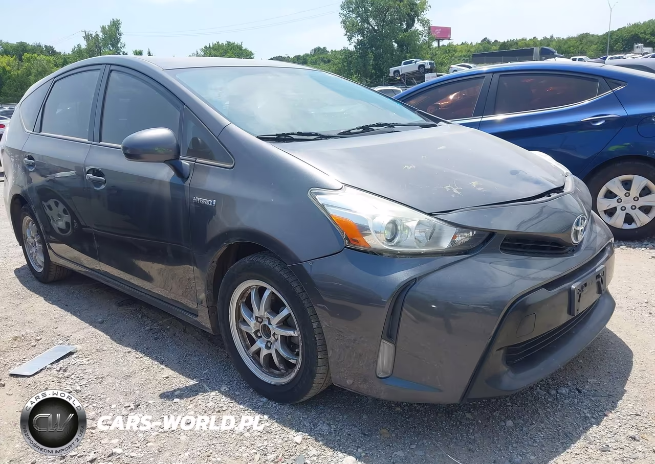 2016 Toyota Prius V Four – zdjęcie 1 z 16
