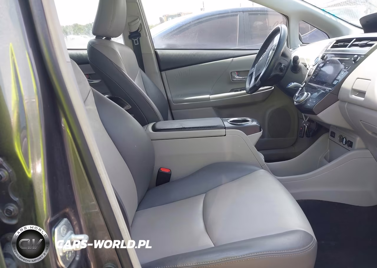 2016 Toyota Prius V Four VIN:JTDZN3EU9GJ049336 - 5