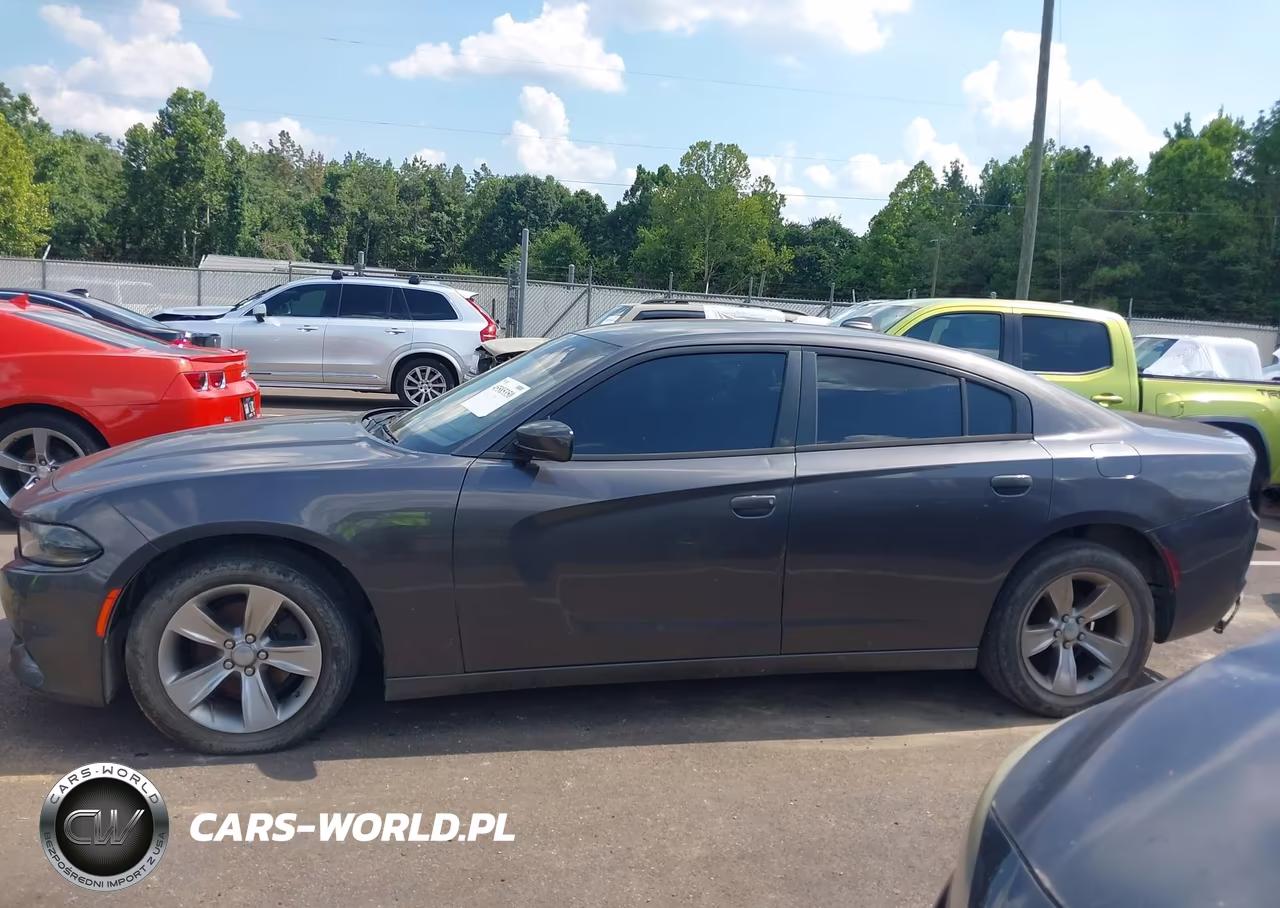 2015 Dodge Charger Sxt VIN:2C3CDXHG2FH840141 - 13