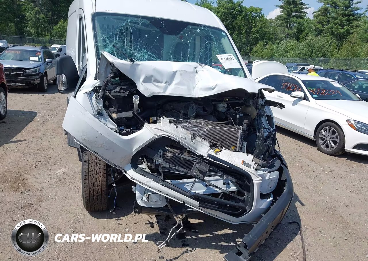 2019 Ford Transit-150 VIN:1FTYE2CM9KKB35712 - 19