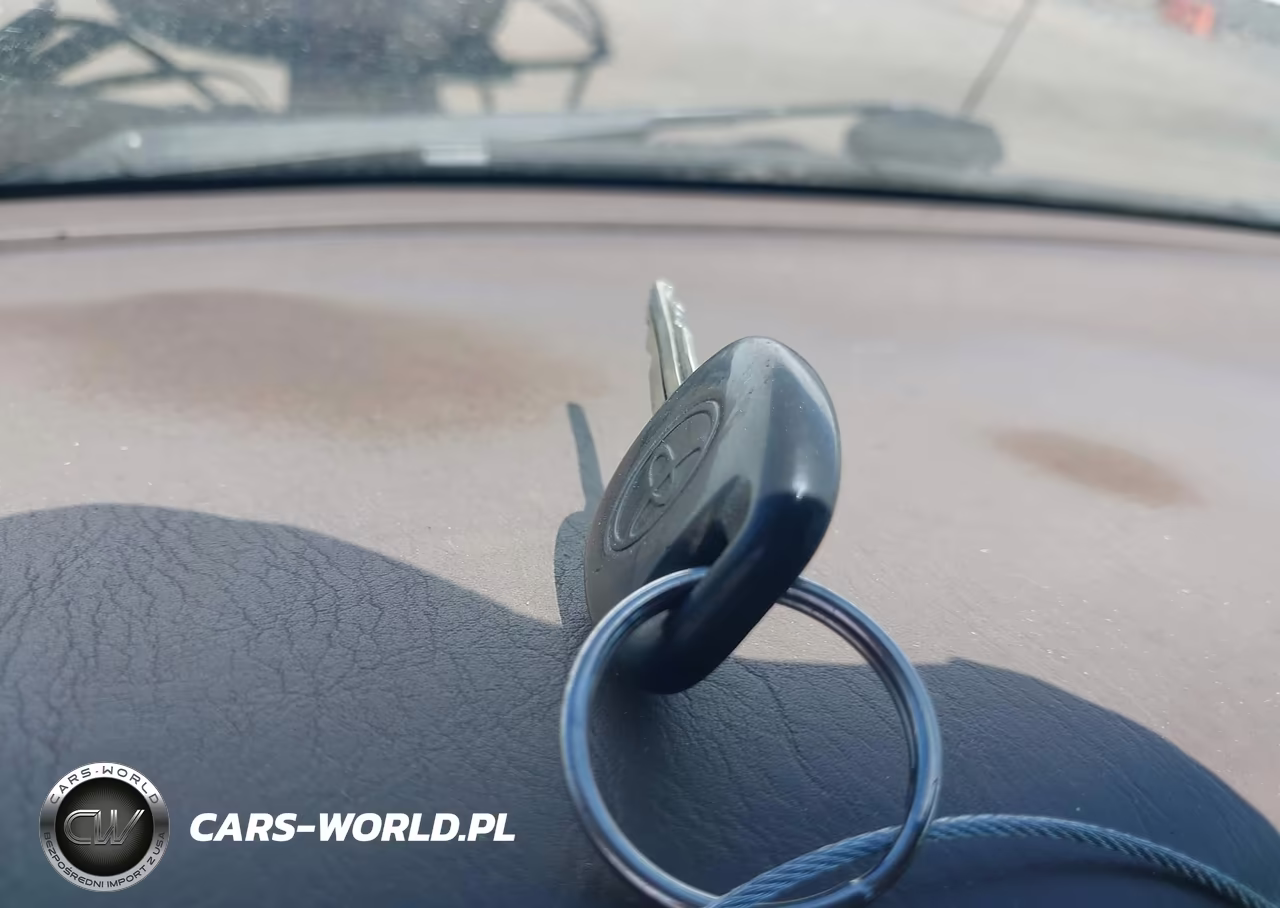 1998 Toyota Camry Xle V6 VIN:4T1BF28K0WU926002 - 11