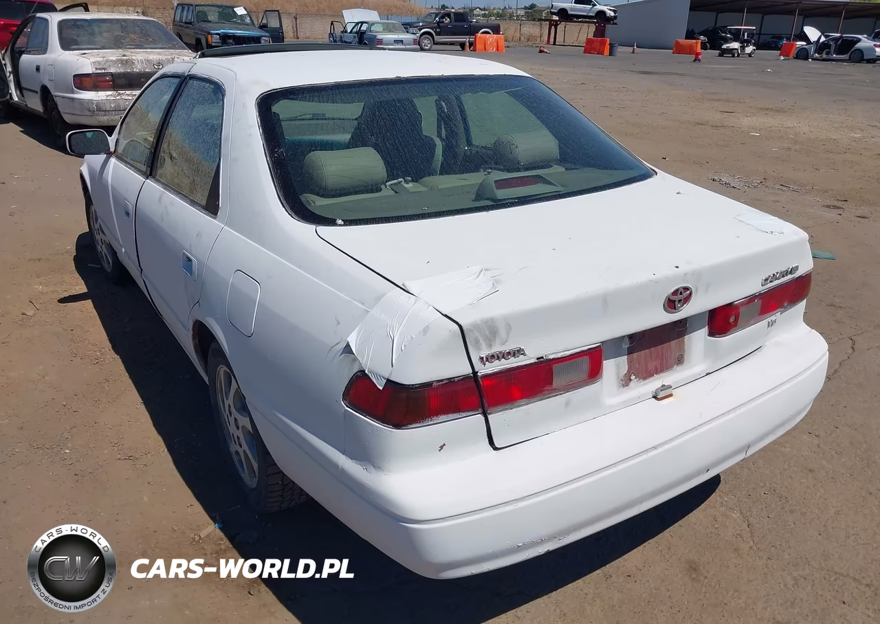 1998 Toyota Camry Xle V6 VIN:4T1BF28K0WU926002 - 3