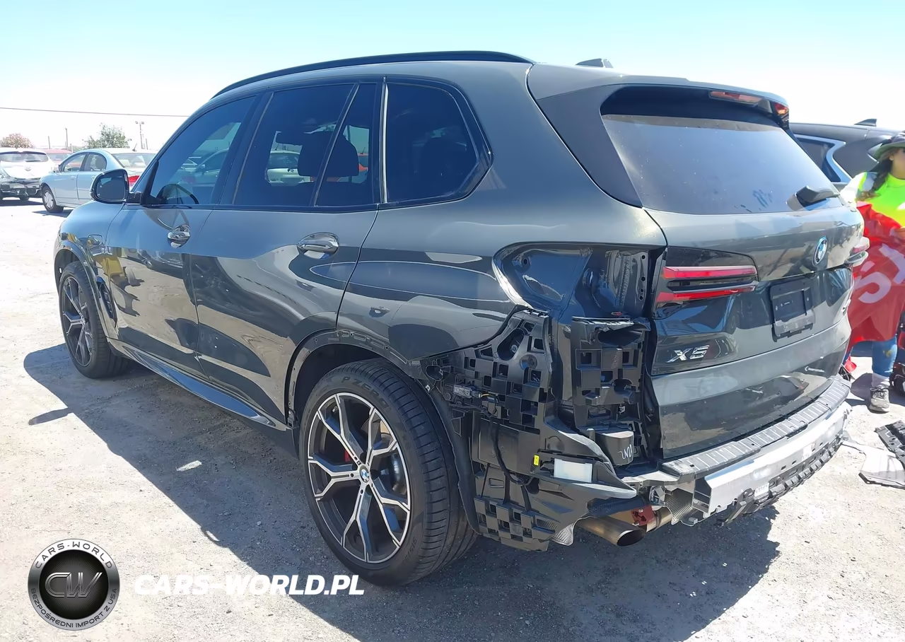 2026 BMW X5 Phev xDrive50E VIN:5UX43EU03T9074656 - 3
