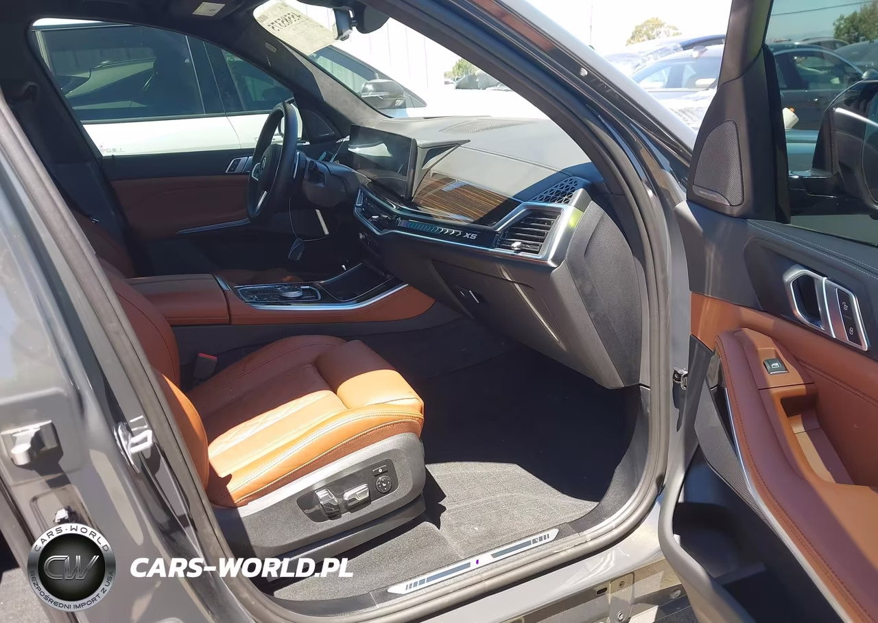 2026 BMW X5 Phev xDrive50E VIN:5UX43EU03T9074656 - 5