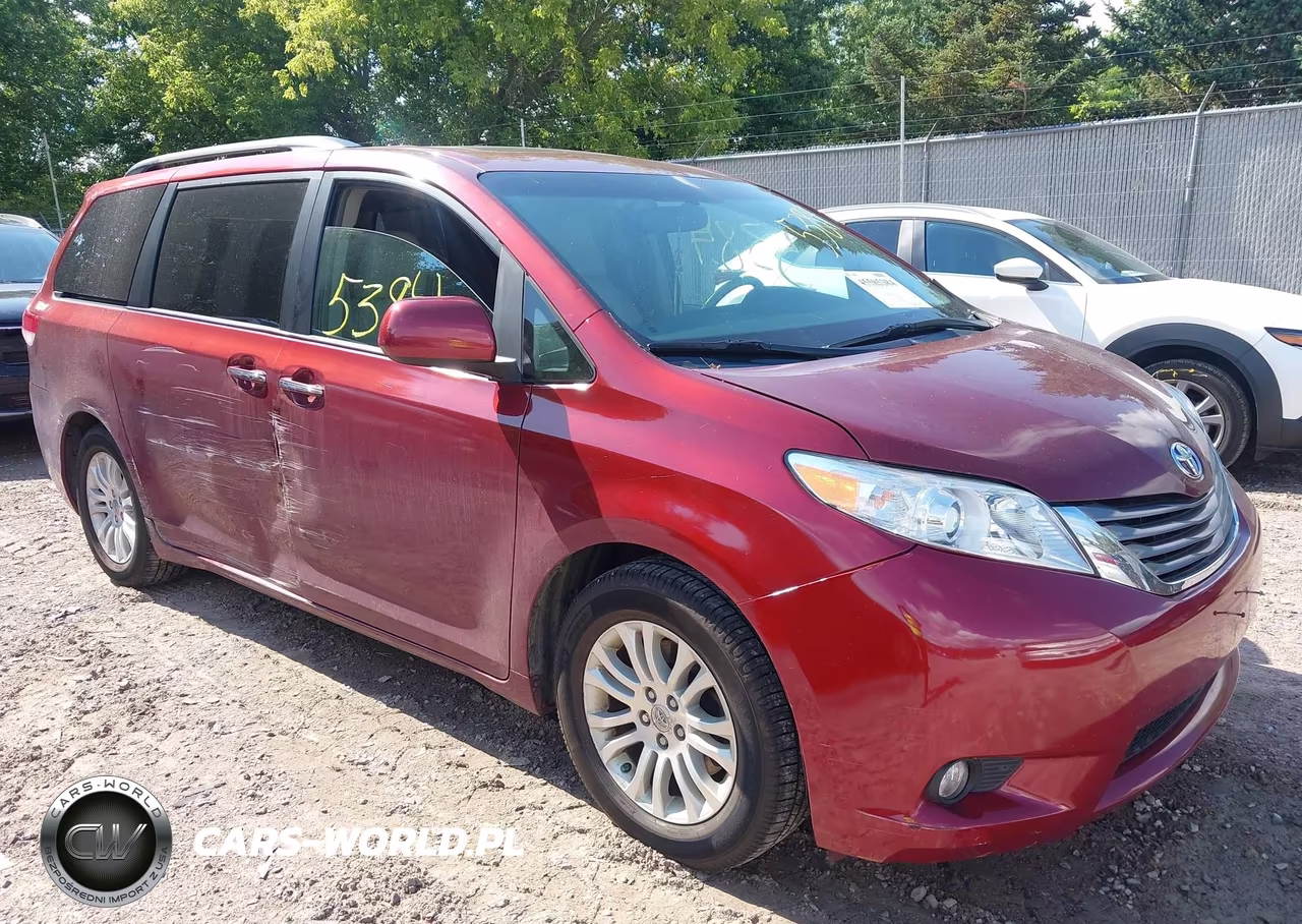 2012 Toyota Sienna Xle V6 7 Passenger Auto Access Seat