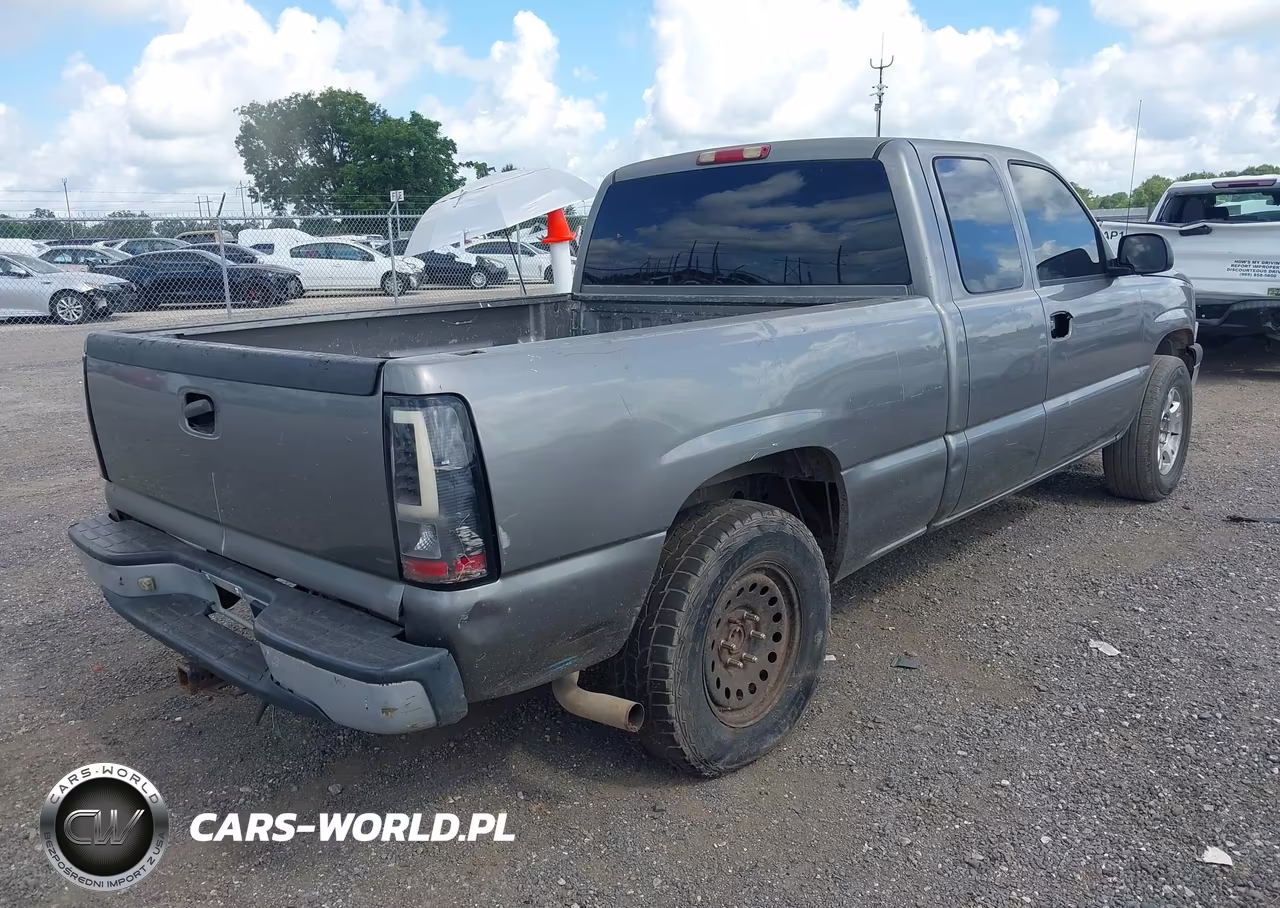 2007 Chevrolet Silverado 1500 Classic Work Truck VIN:1GCEC19V07Z203980 - 4