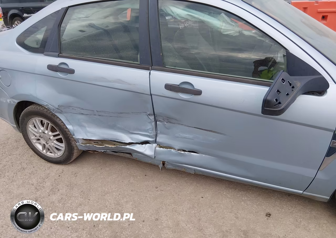 2008 Ford Focus Se-Ses VIN:1FAHP35N28W152638 - 6