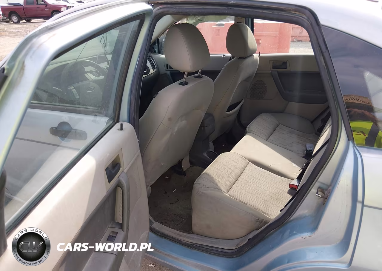 2008 Ford Focus Se-Ses VIN:1FAHP35N28W152638 - 8