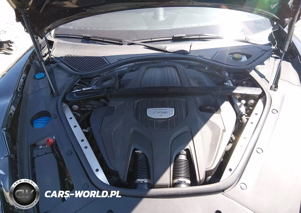 2018 Porsche Panamera 4S VIN:WP0AB2A77JL134607 - 10