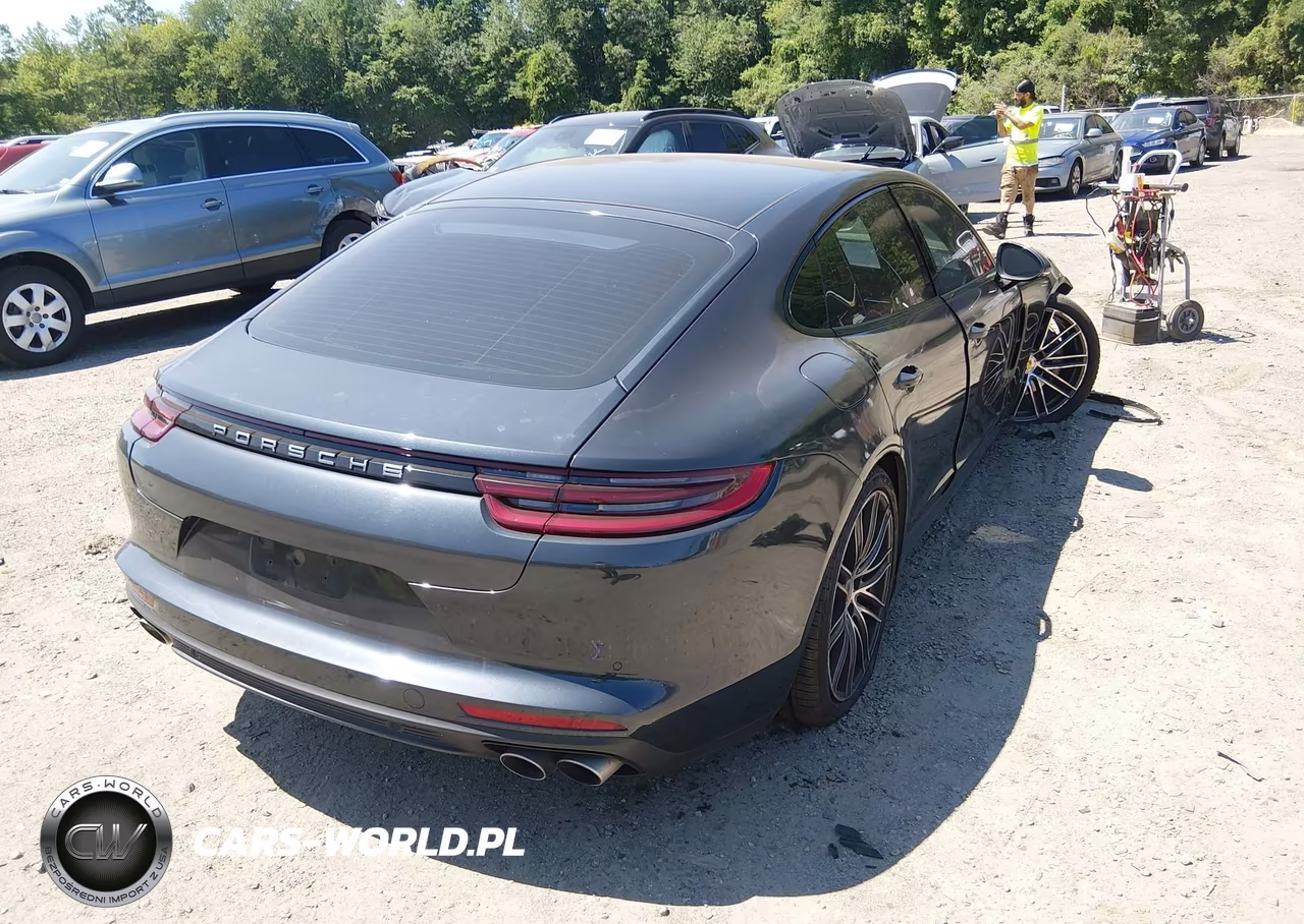 2018 Porsche Panamera 4S VIN:WP0AB2A77JL134607 - 4