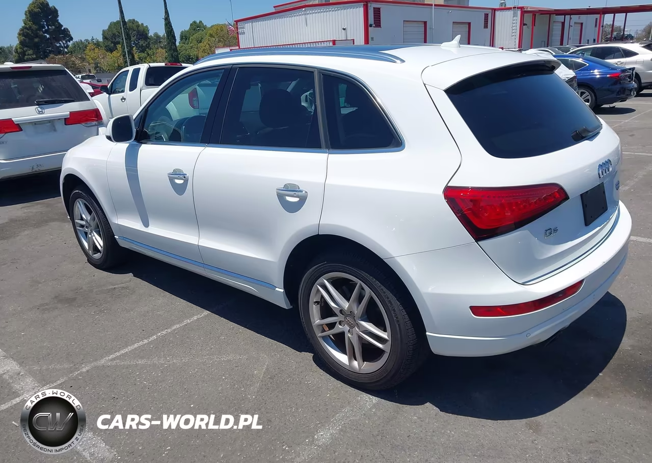 2017 Audi Q5 2.0T Premium VIN:WA1L2AFP2HA084078 - 3
