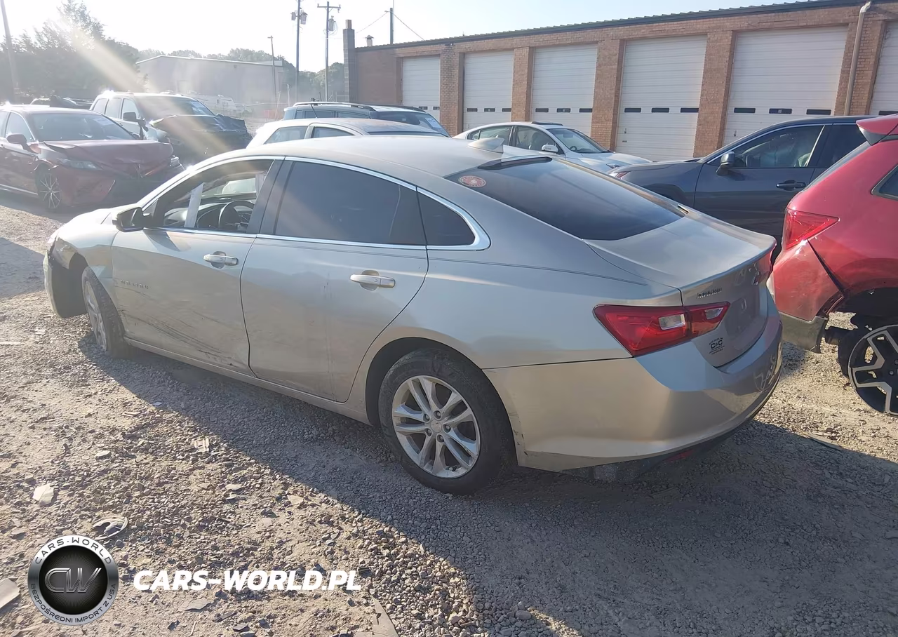 2016 Chevrolet Malibu 1Lt VIN:1G1ZE5ST4GF288425 - 3