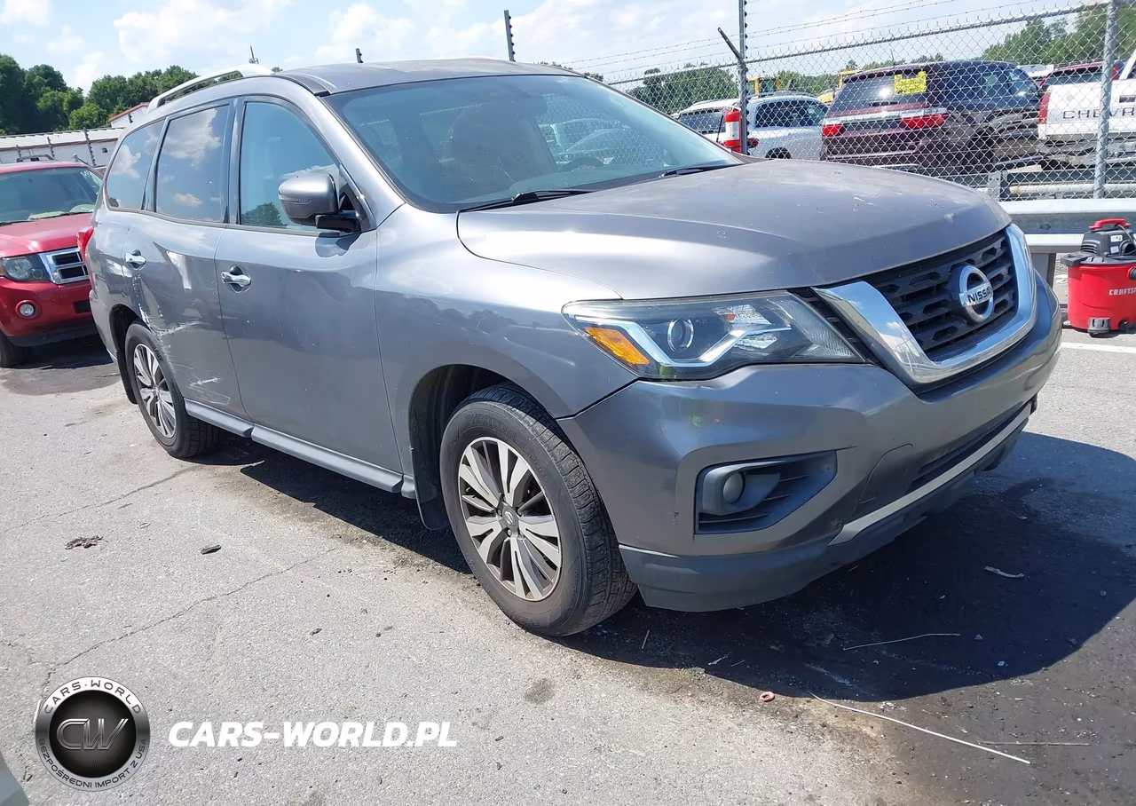 2017 Nissan Pathfinder Sv – zdjęcie 1 z 16