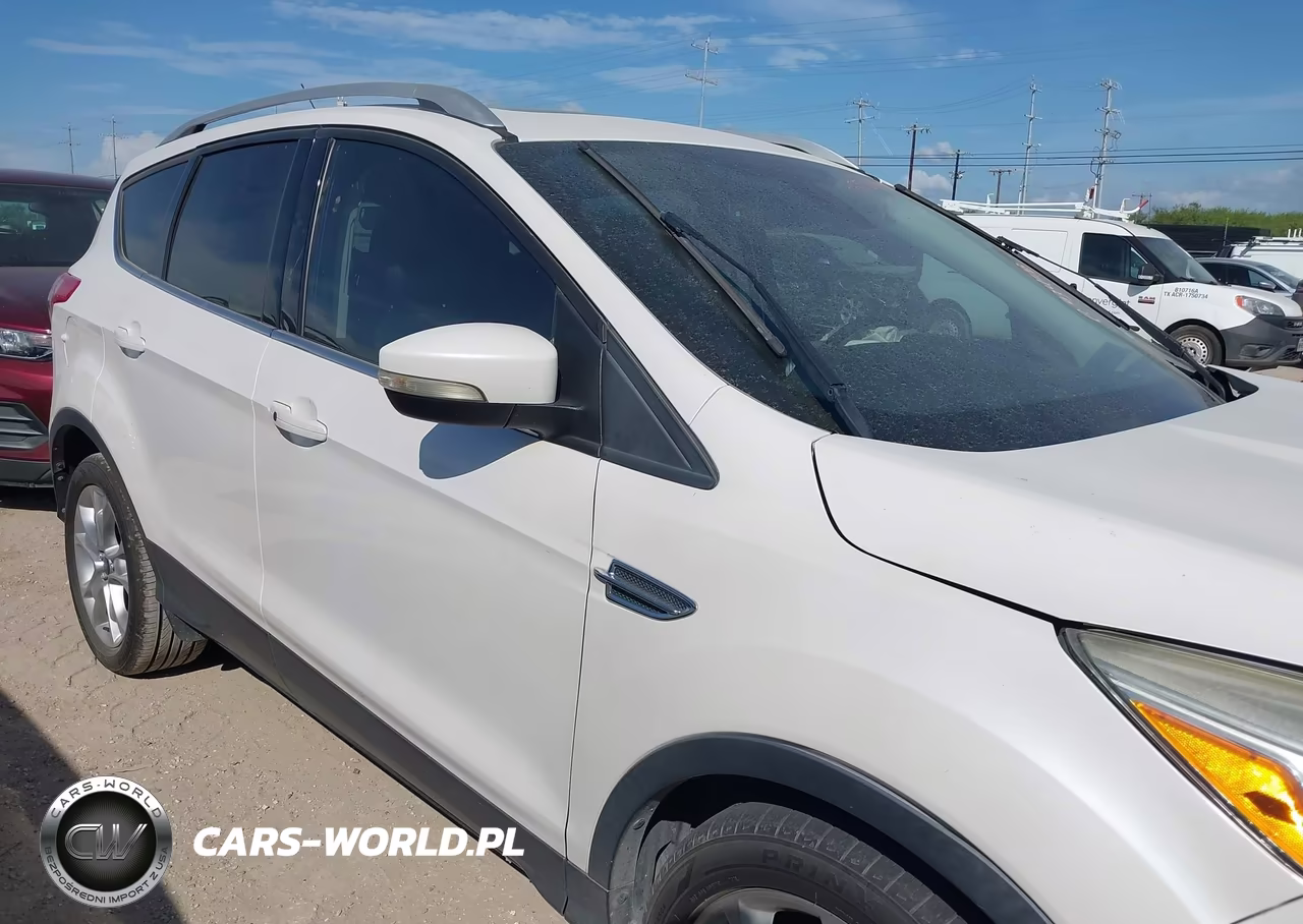 2015 Ford Escape Titanium VIN:1FMCU0J93FUB93448 - 13