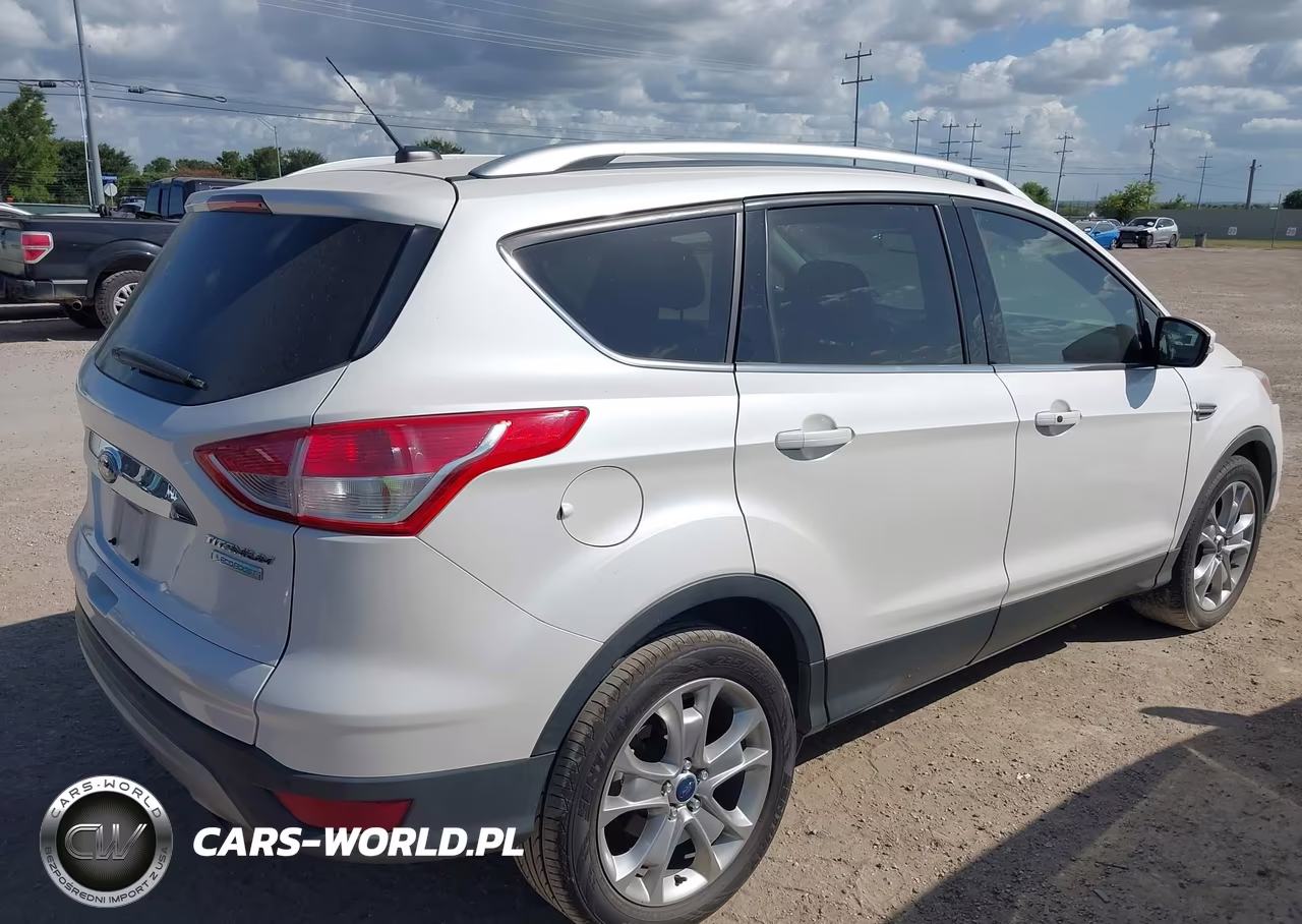 2015 Ford Escape Titanium VIN:1FMCU0J93FUB93448 - 4