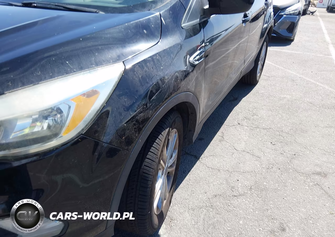 2017 Ford Escape Se VIN:1FMCU0GD0HUD51548 - 6