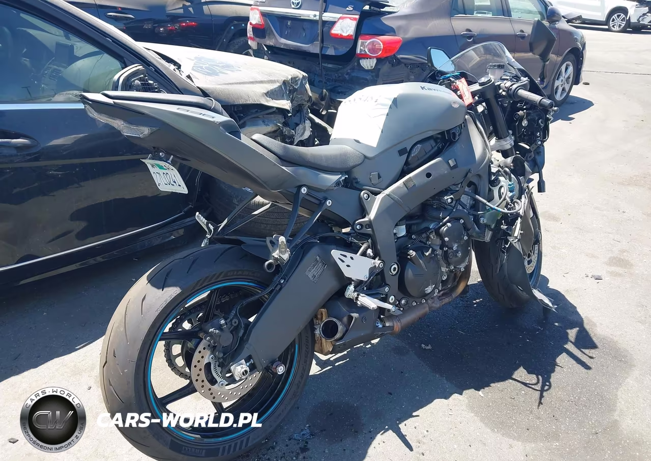 2025 Kawasaki Zx636 K VIN:JKBZXJJ12SA027199 - 4