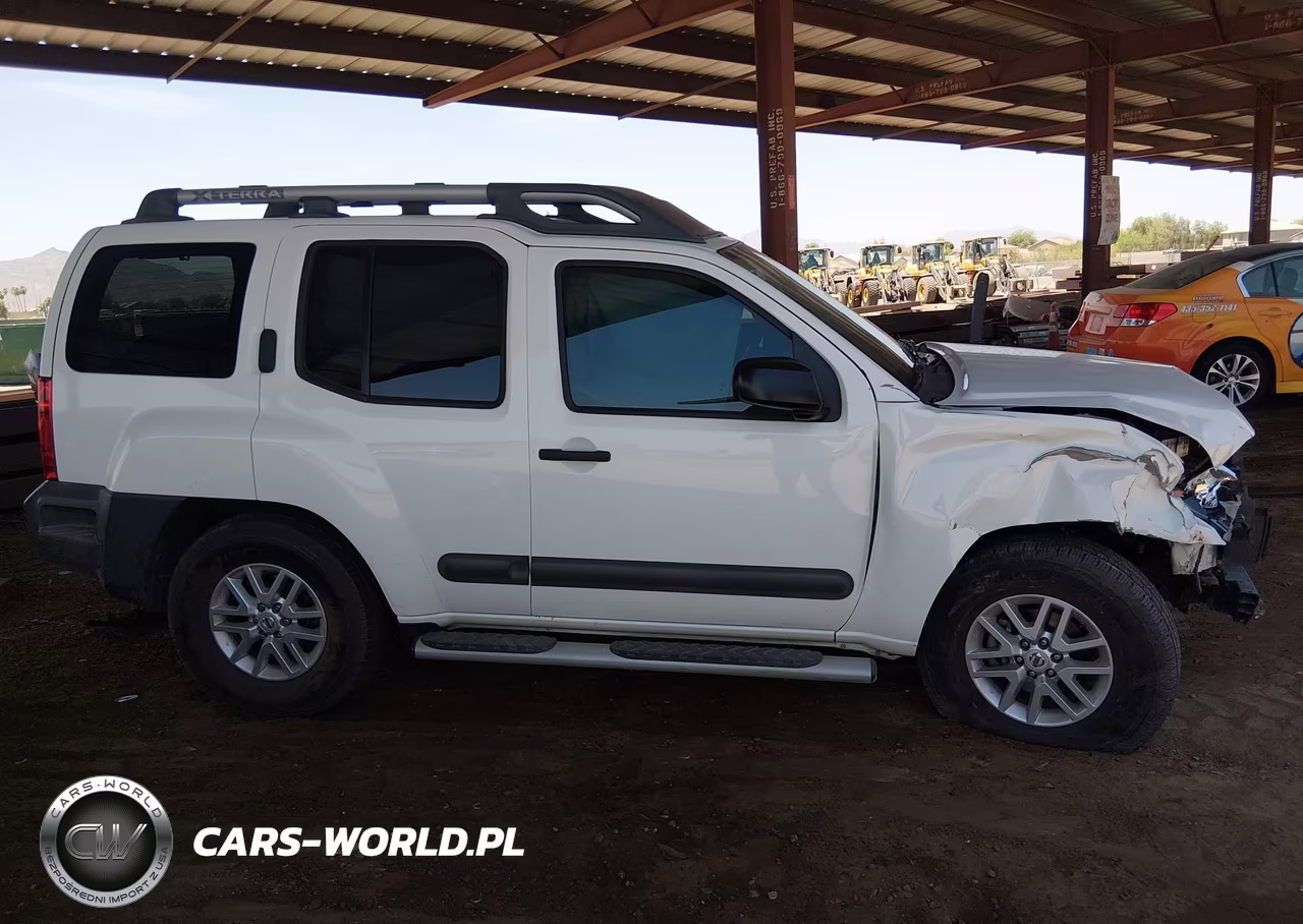 2015 Nissan Xterra S VIN:5N1AN0NU6FN663968 - 12
