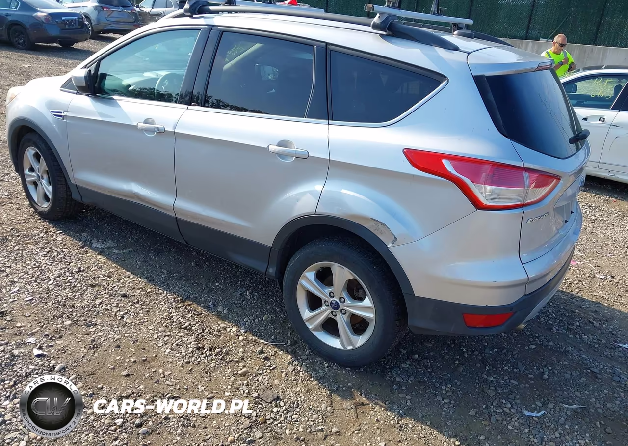 2015 Ford Escape Se VIN:1FMCU9GX4FUA46064 - 3
