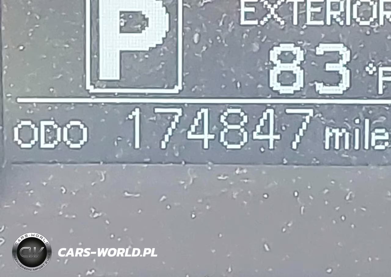 2016 Toyota Sienna Le 8 Passenger VIN:5TDKK3DC7GS724459 - 15