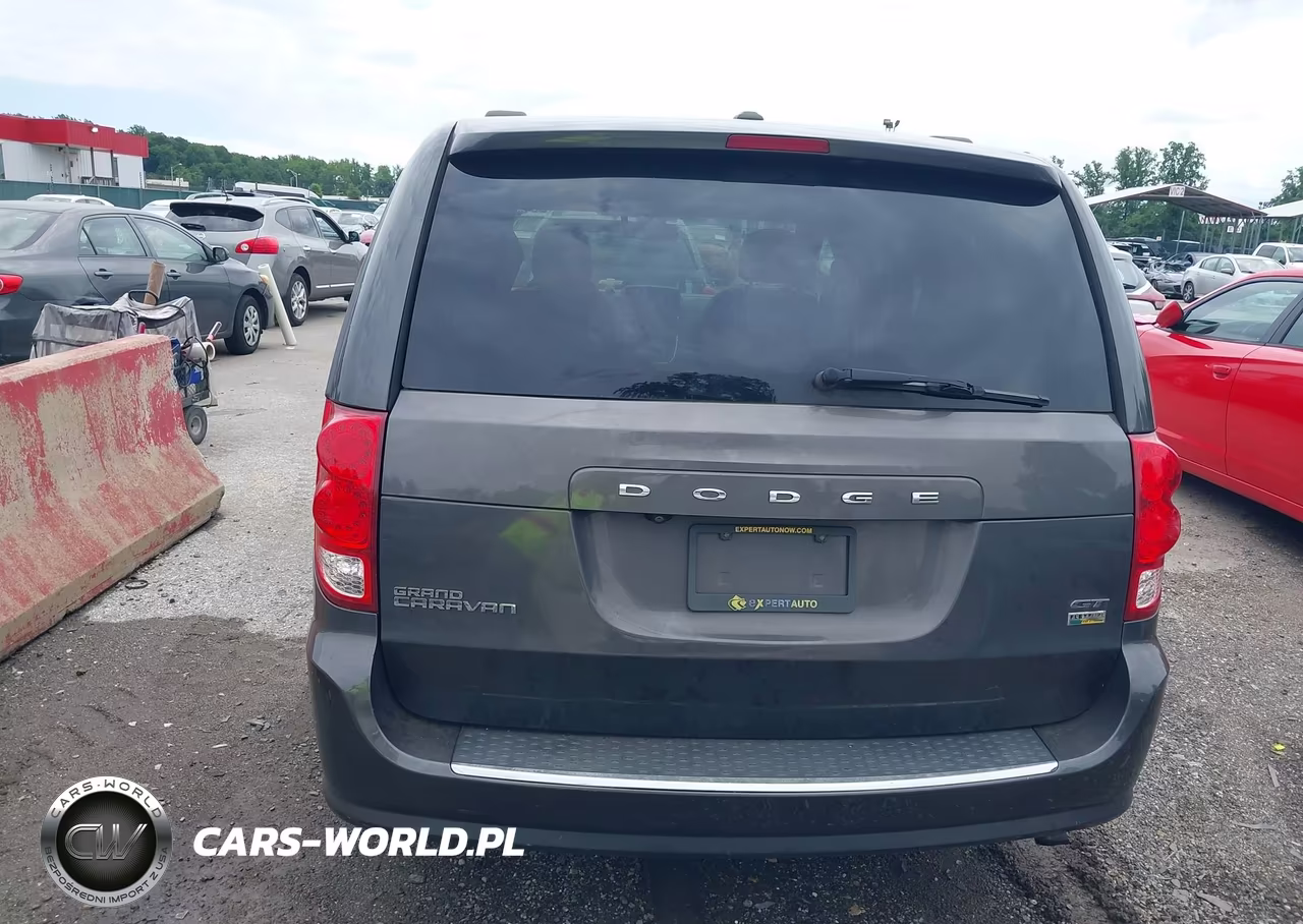 2019 Dodge Grand Caravan Gt VIN:2C4RDGEG2KR674539 - 16