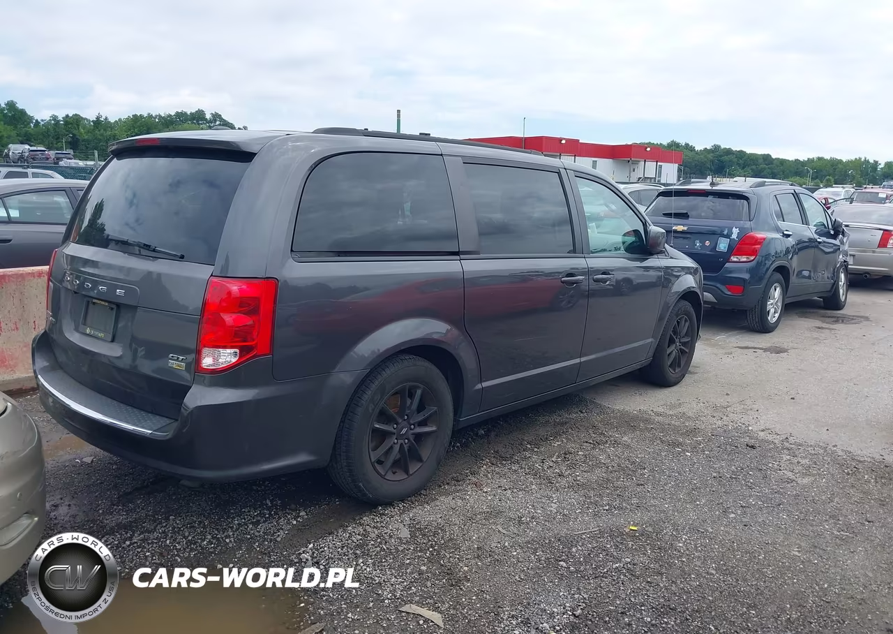 2019 Dodge Grand Caravan Gt VIN:2C4RDGEG2KR674539 - 4