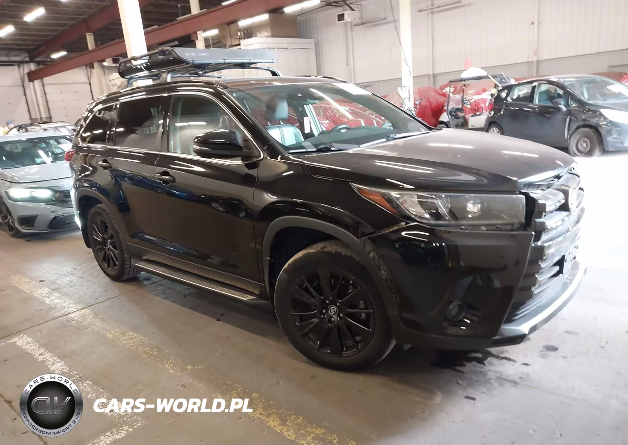 2019 Toyota Highlander Se