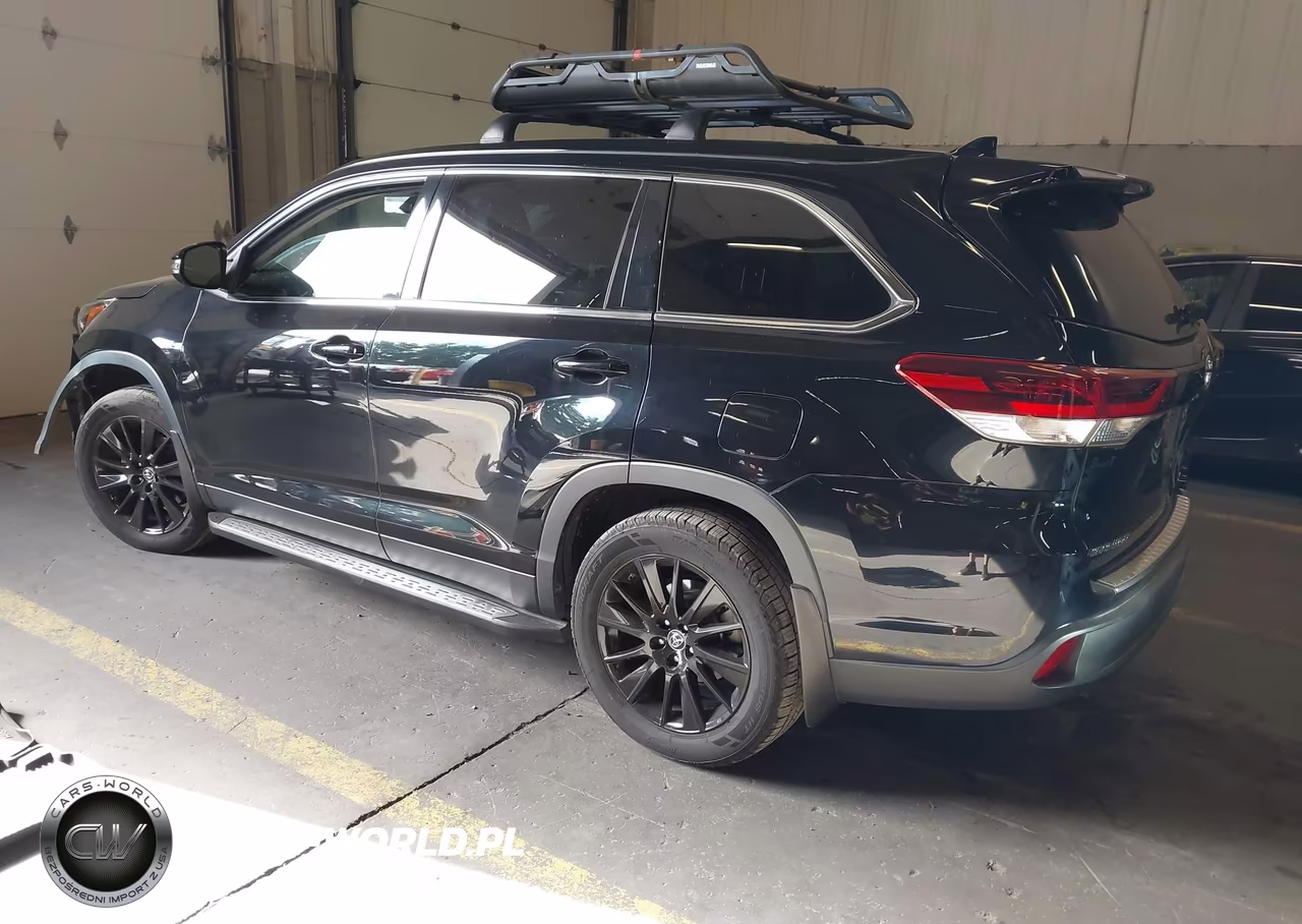 2019 Toyota Highlander Se VIN:5TDJZRFH5KS602985 - 3
